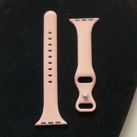 Apple Accessories - ⭐️NEW Apple Watch Band in Light Pink